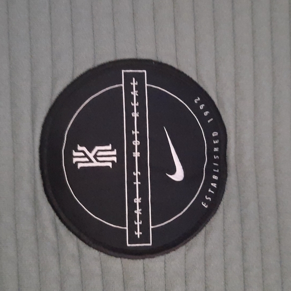 Nike pullover sz small - Picture 4 of 6